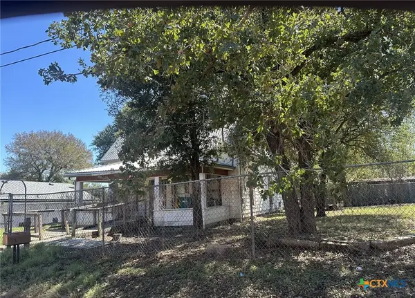 1504 Pidcoke Street, Gatesville, TX 76528