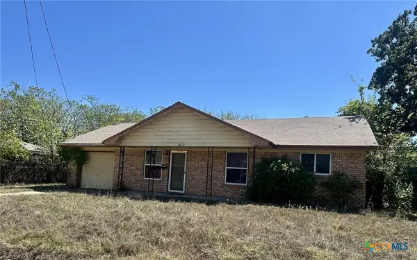 1410 Pidcoke Street, Gatesville, TX 76528
