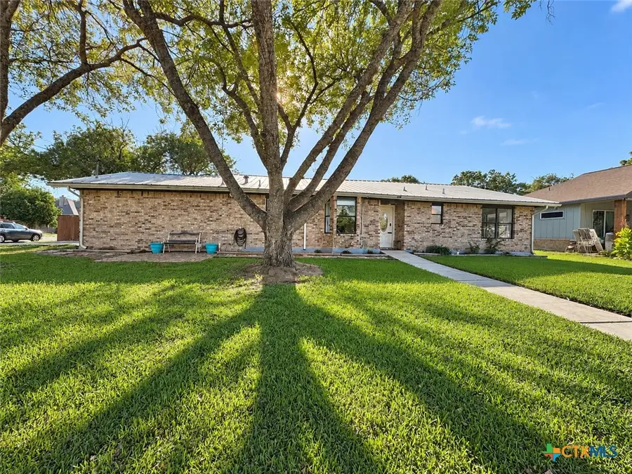 1250 Hollyhock Lane, New Braunfels, TX 78130 - #2