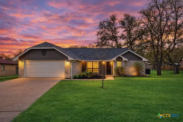 7 Branding Iron Drive, Morgans Point Resort, TX 76513