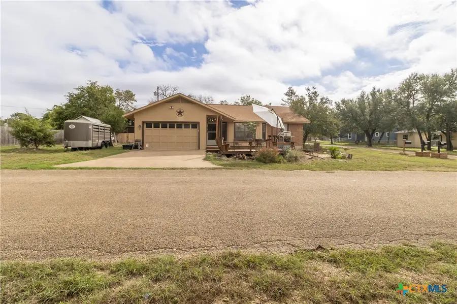 2 N Robin Drive, Morgans Point Resort, TX 76513 - #2