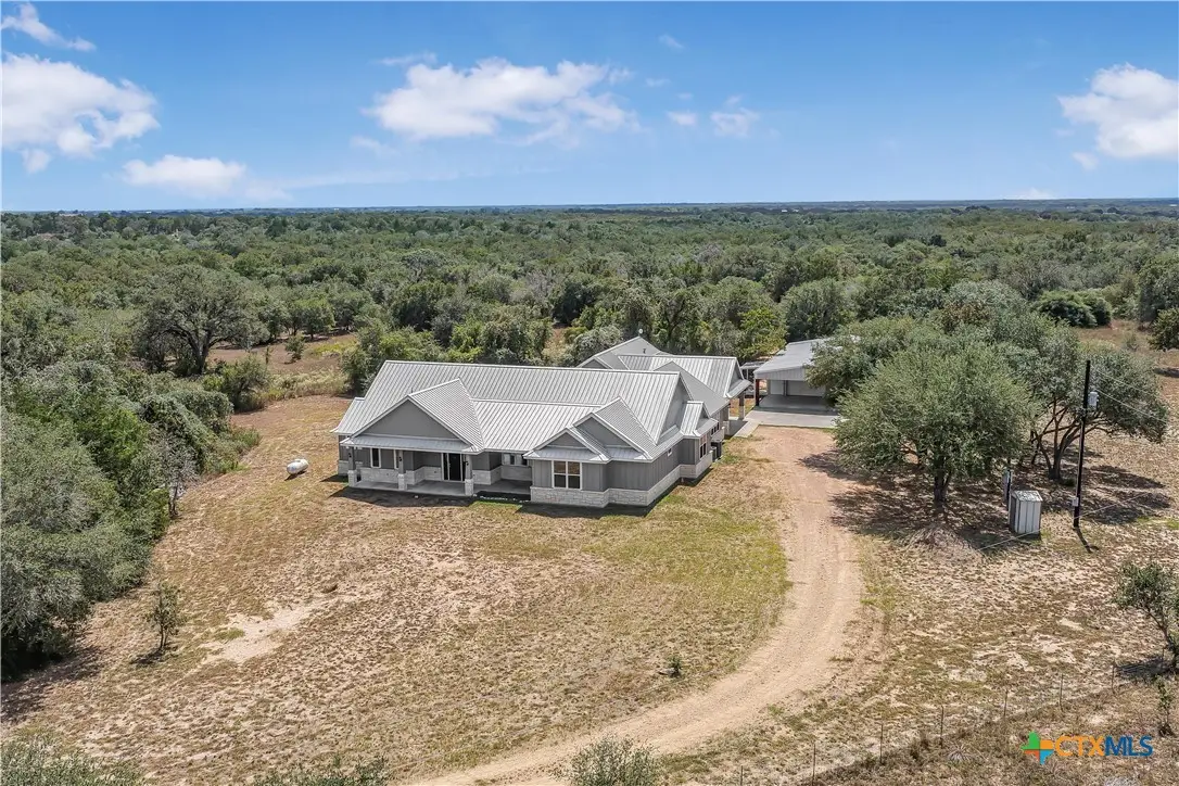 489 County Road 383, Hallettsville, TX 77964 - #1