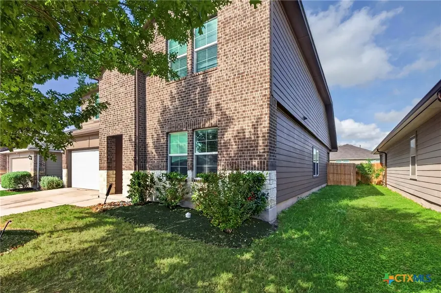 1316 Redwood Creek, Seguin, TX 78155 - #2
