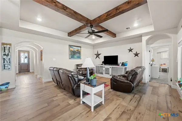 6149 Big Tree Drive, Salado, TX 76571