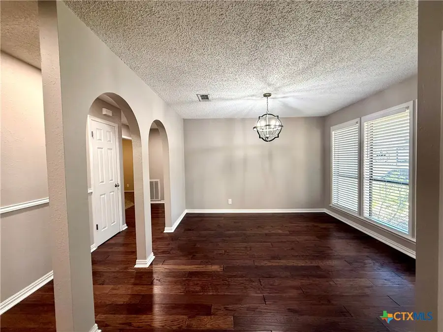 309 Taos Drive, Victoria, TX 77904 - #3