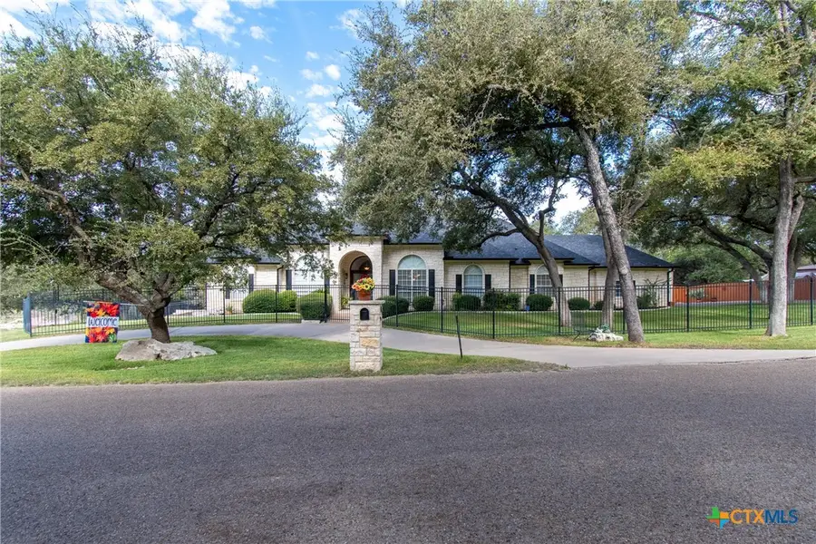 14 Calamity Jane Drive, Morgans Point Resort, TX 76513 - #2
