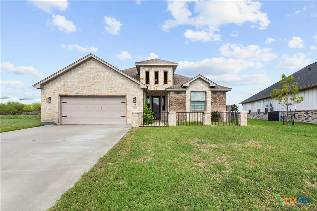 512 Windy Way Drive, Victoria, TX 77904 - #1