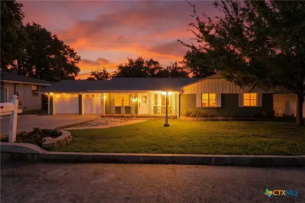 860 Oak Lane, New Braunfels, TX 78130