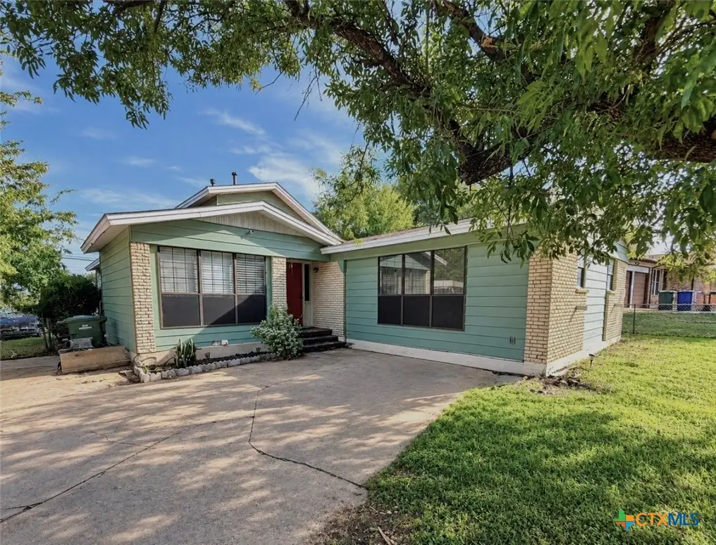 2401 Crescent Drive, Copperas Cove, TX 76522 - #1