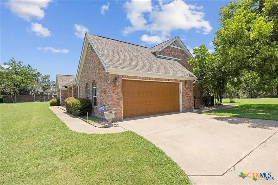 3912 Chisholm Trail, Salado, TX 76571 - #3