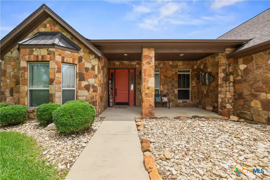 604 Cliff Drive, Belton, TX 76513 - #2