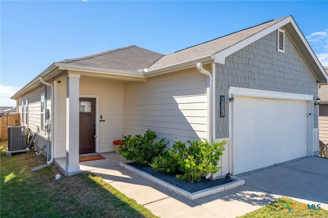 253 Night Riders Way, Jarrell, TX 76537 - #1