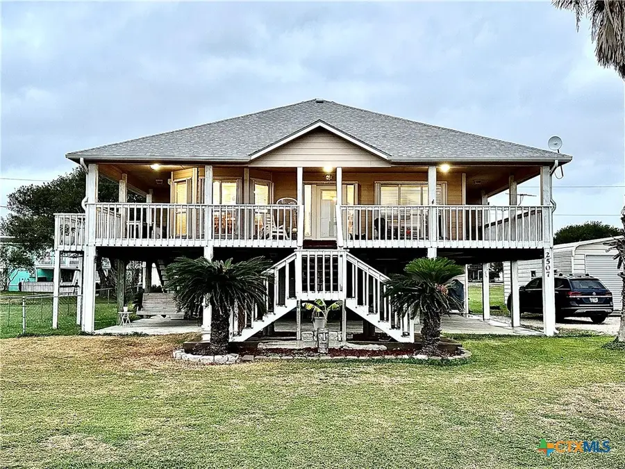 2507 W Bayshore Drive, Palacios, TX 77465 - #2