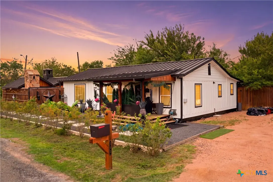 103 Howard Street, Taylor, TX 76574 - #1