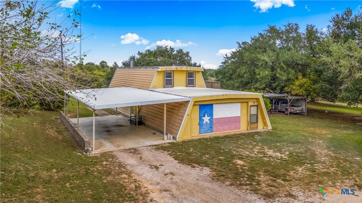 351 Refugio Highway, Victoria, TX 77905 - #1