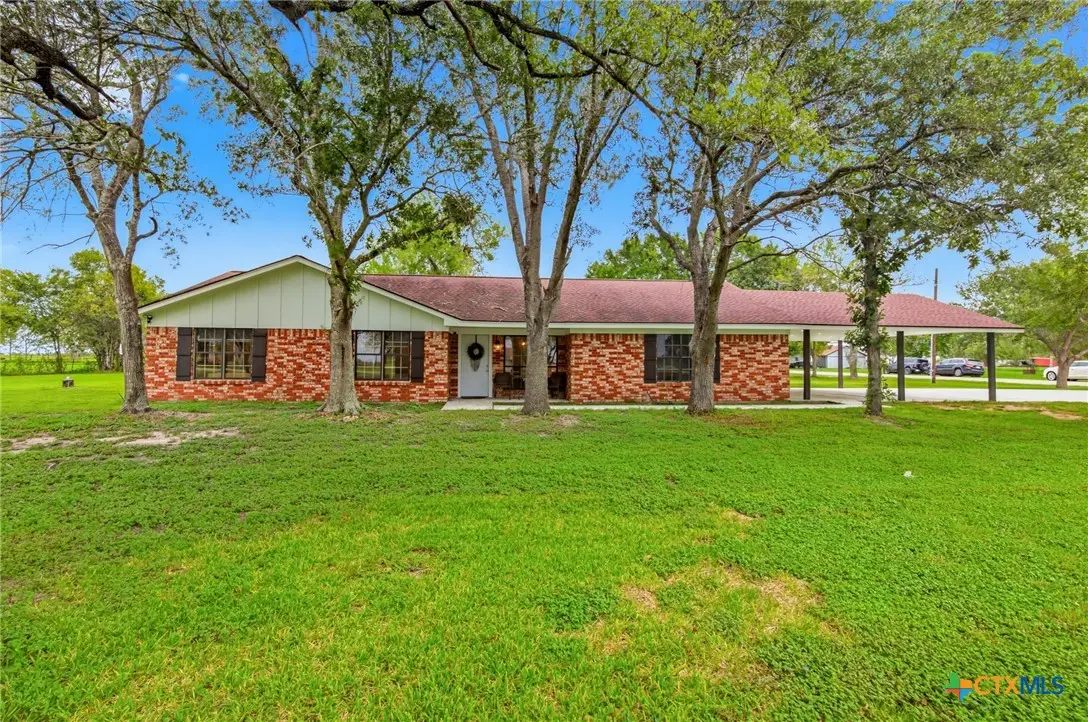 30 Sunrise Lane, Victoria, TX 77905 - #1