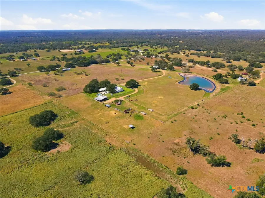 000 Kaiser Adams Road, Yoakum, TX 77995 - #3
