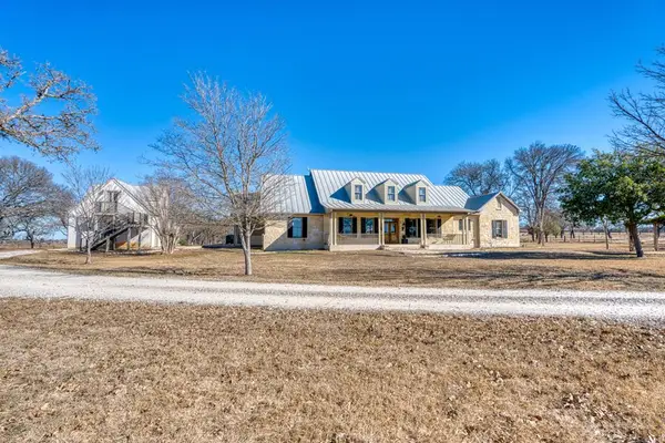 249 Southwoods Dr, Fredericksburg, TX 78624
