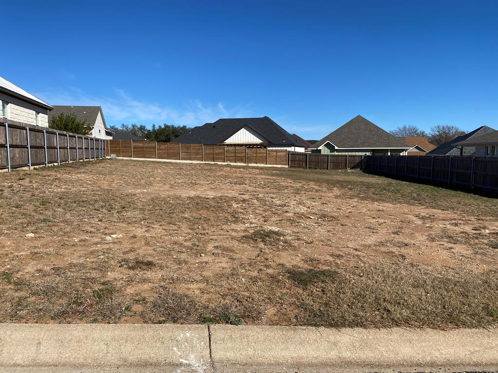 242 Dudley Way, Fredericksburg, TX 78624 - Image #1