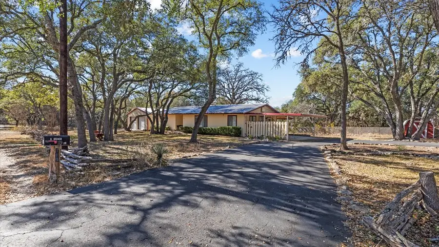 119 Felps, Blanco, TX 78606 - #2