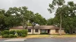 505 Waldrip St, Fredericksburg, TX 78624 - Image #1