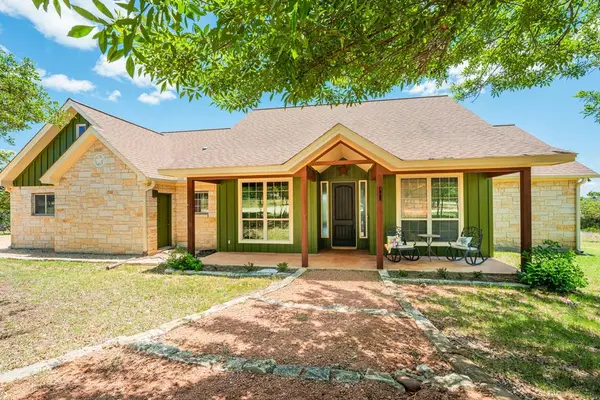 142 Ledge Stone Ln, Hunt, TX 78024