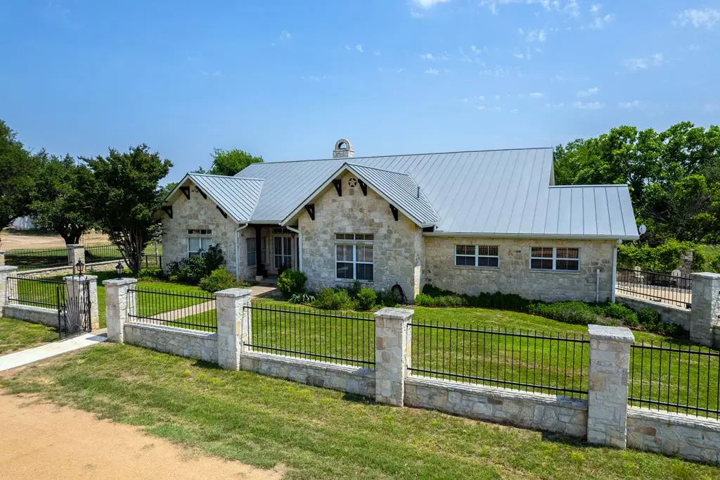 3841 Us Hwy 290, Fredericksburg, TX 78624 - Image #1