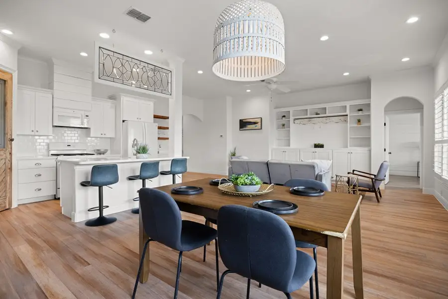 1705 Cherrywood Dr, Fredericksburg, TX 78624 - #2