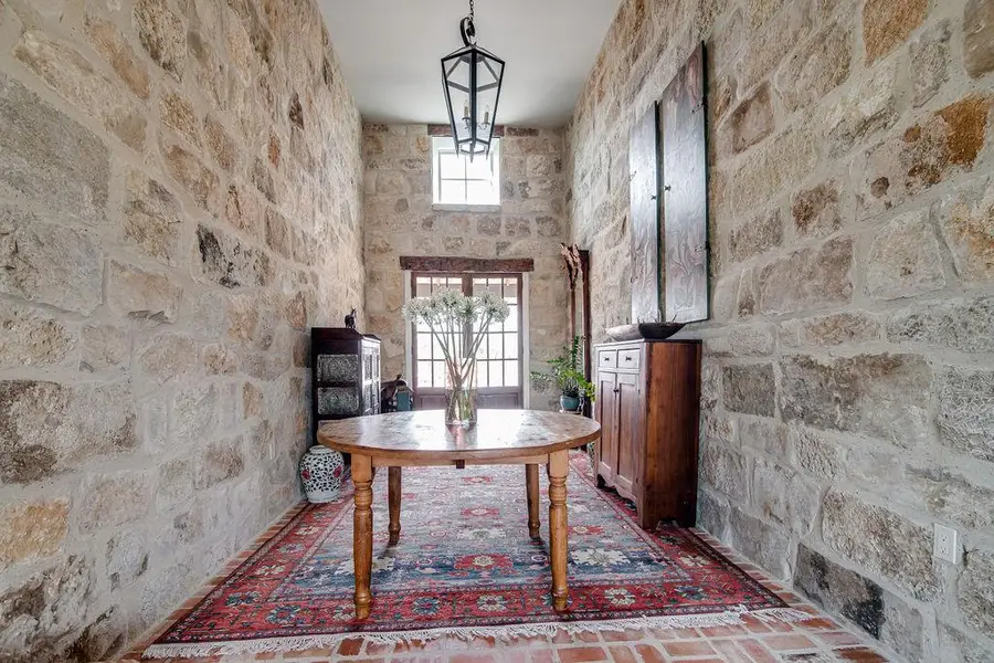 146 Metzger Rd, Fredericksburg, TX 78624 - #3