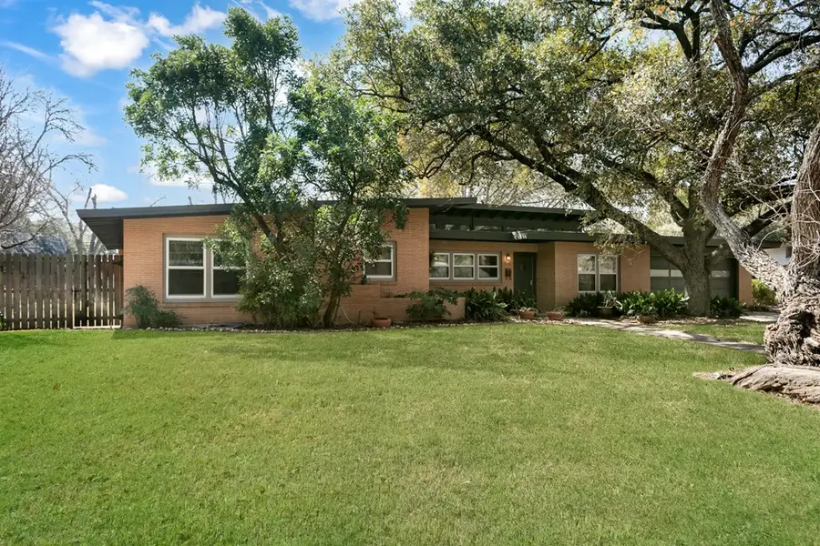 610 Cave Ln, San Antonio, TX 78209 - #2