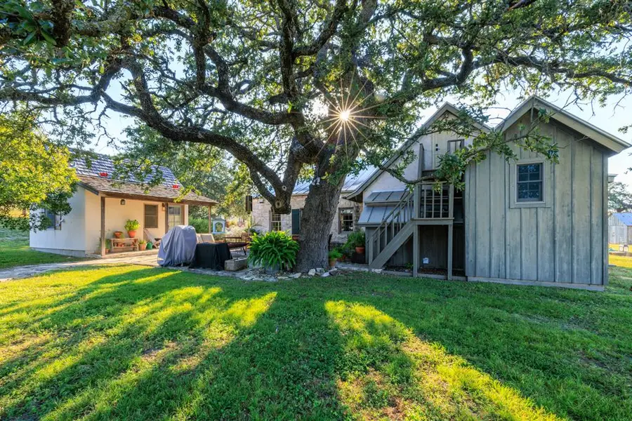12215 W Fm 2093, Fredericksburg, TX 78624 - #2