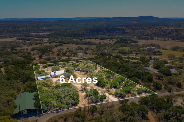 1129 Lonesome Loop, Johnson City, TX 78636