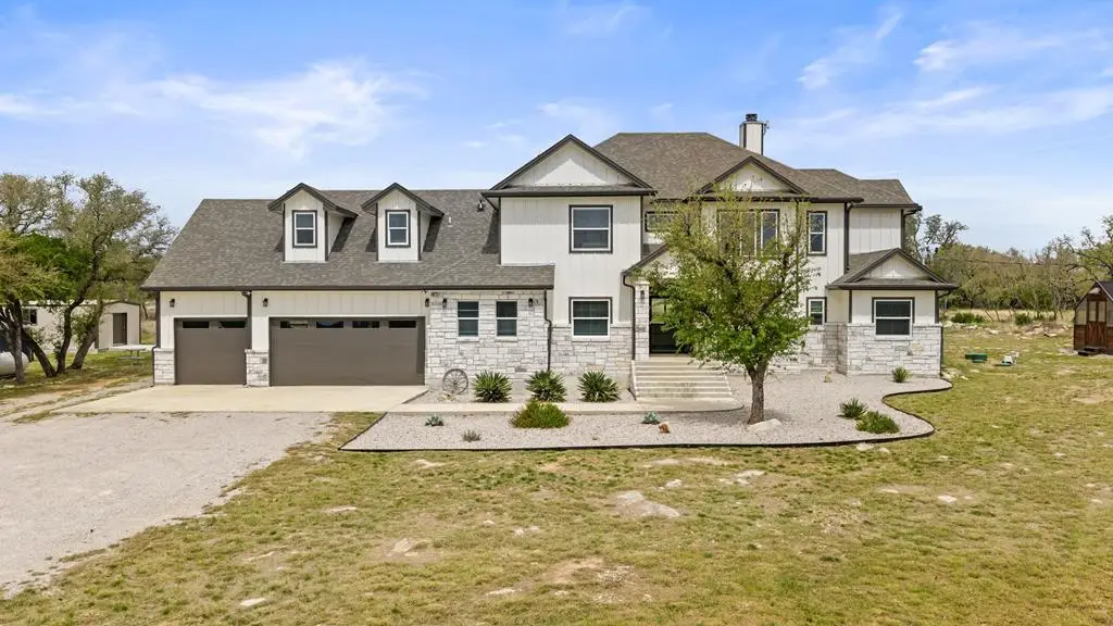 889 Brock Hollow Dr, Johnson City, TX 78636 - #1