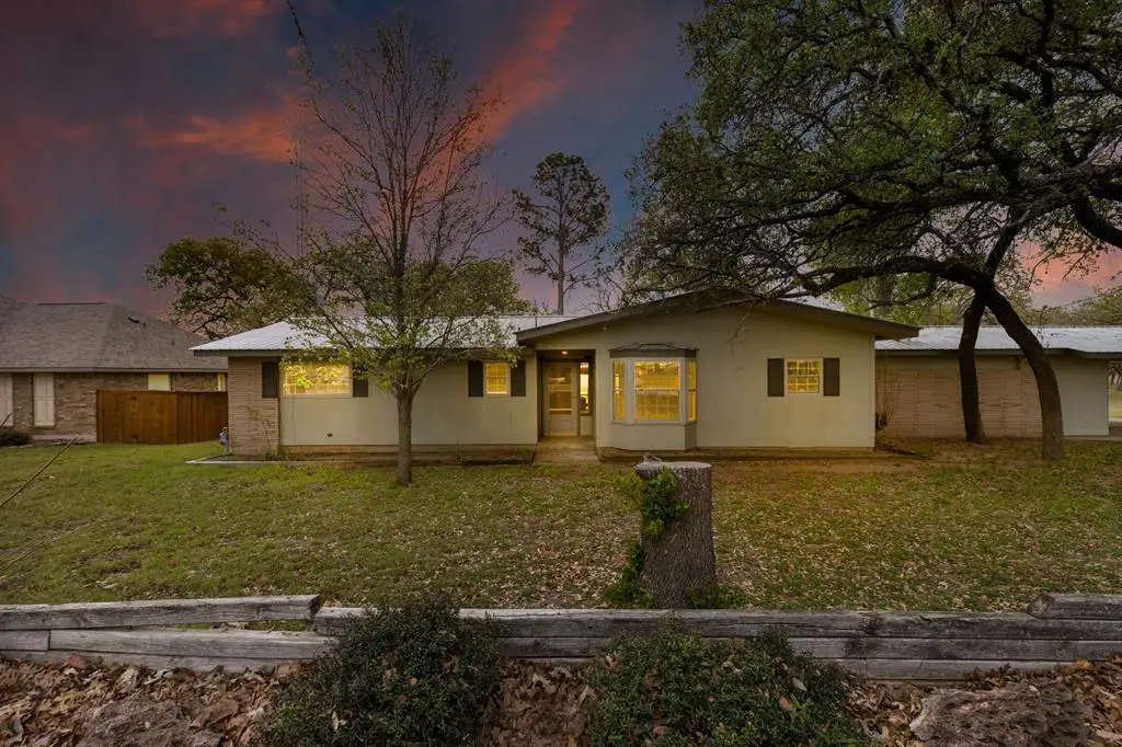 1801 N Llano St, Fredericksburg, TX 78624 - #1