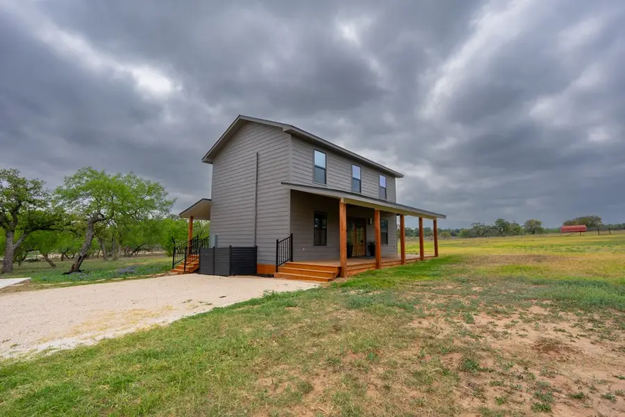 725 W Tree-krauskopf Rd, Fredericksburg, TX 78624 - #2