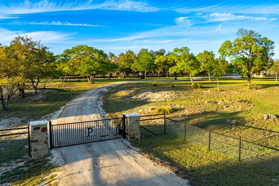 2873 Ranch Rd 1888, Fredericksburg, TX 78624 - #2