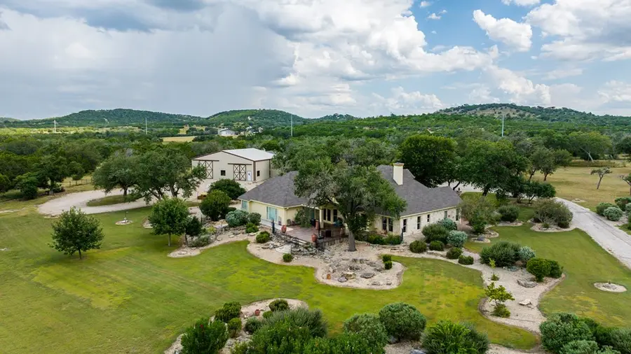 1320 Pass Creek Rd, Kerrville, TX 78028 - #3