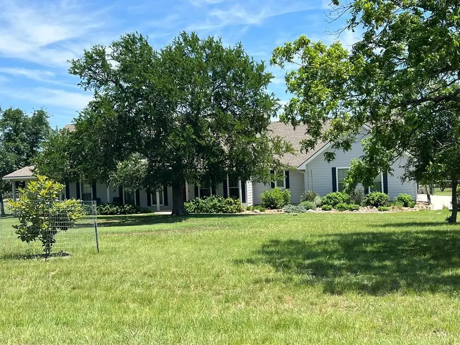 106 Abierto Cove Dr, Blanco, TX 78606 - #2