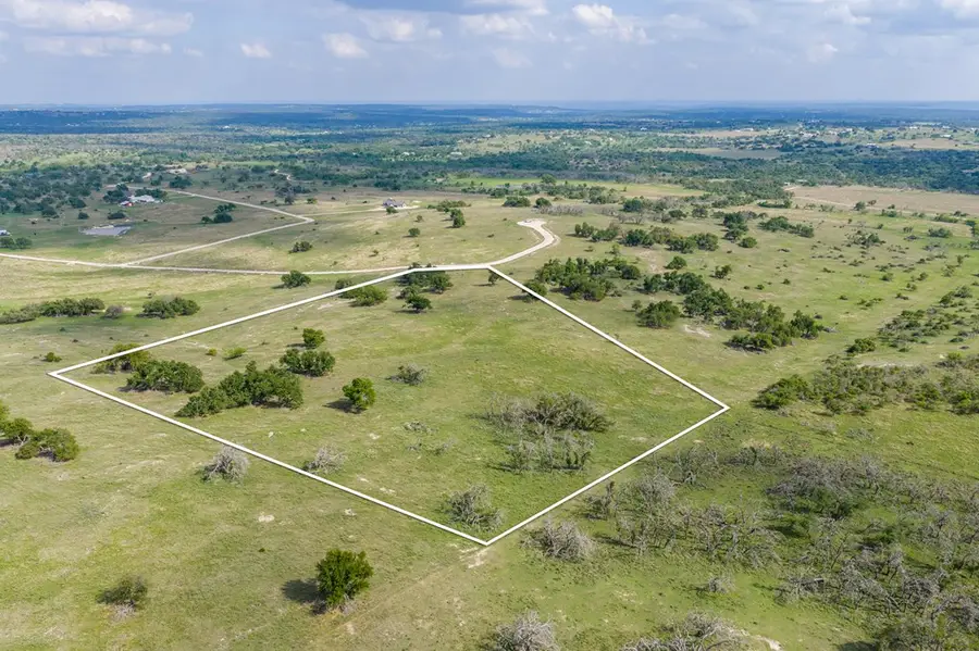 Lot 21 Overhill Dr, Fredericksburg, TX 78624 - #2
