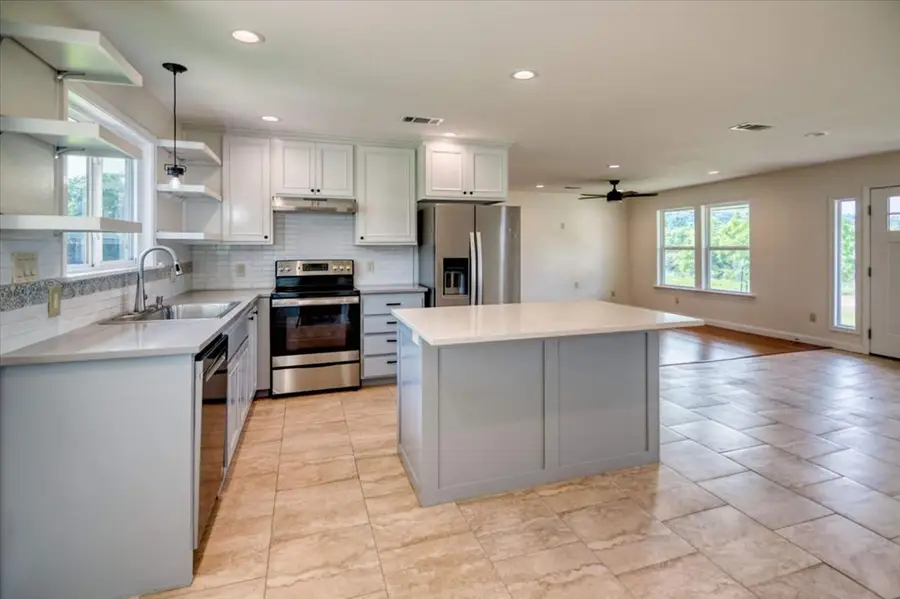 1211 Collins, Mason, TX 76856 - #3