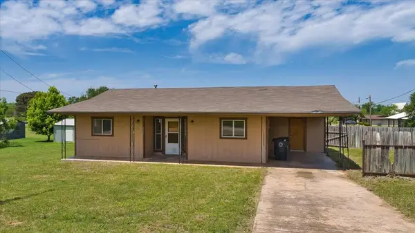 416 Wilson Ave, Mason, TX 76856