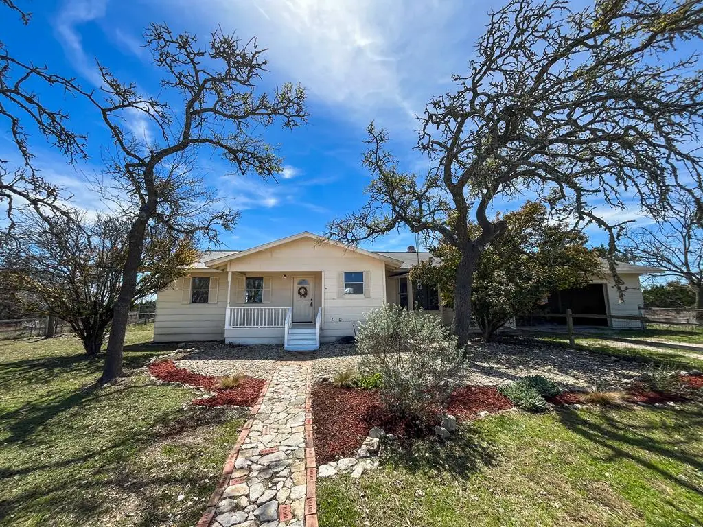 105 Peggy St, Mountain Home, TX 78058 - #1