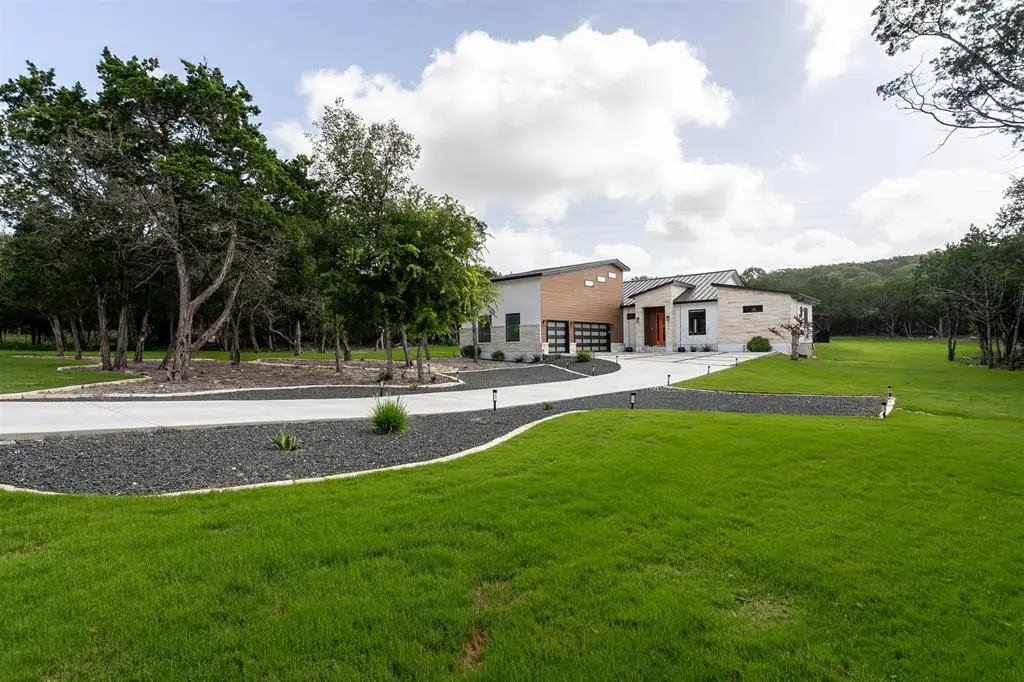 845 Coronado Dr, Kerrville, TX 78028 - #1