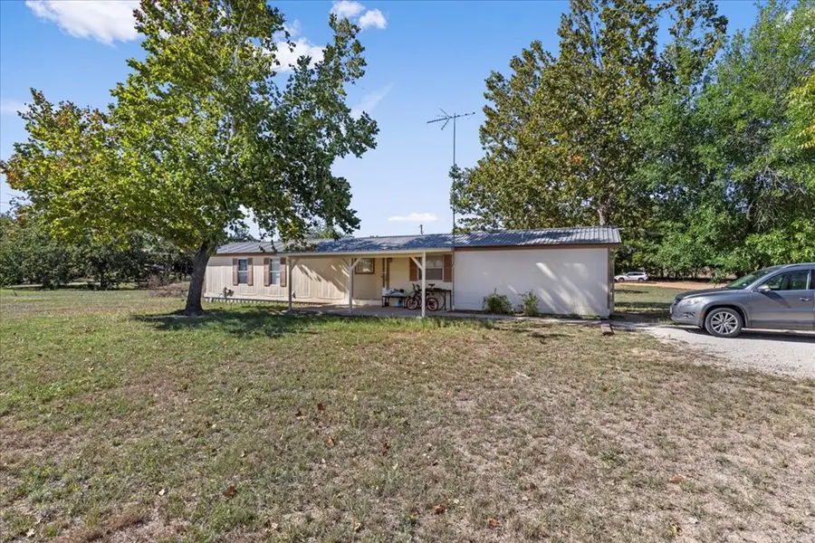 1411 Democrat St #B-C, Blanco, TX 78606 - #3