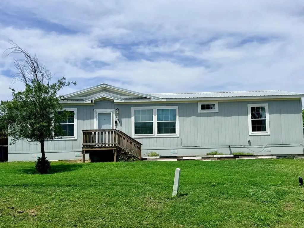 1038 Martin St, Mason, TX 76856 - #1