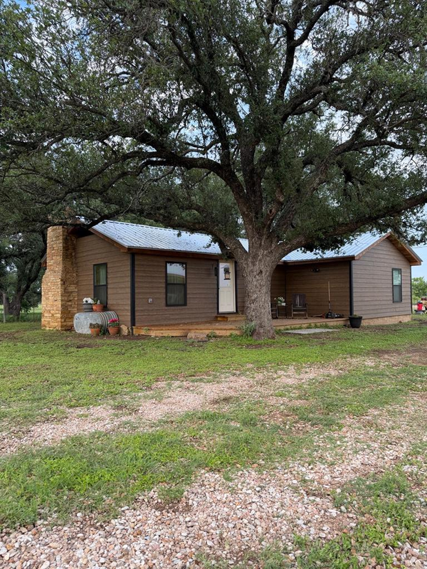 18525 N Us Hwy 377, London, TX 76854