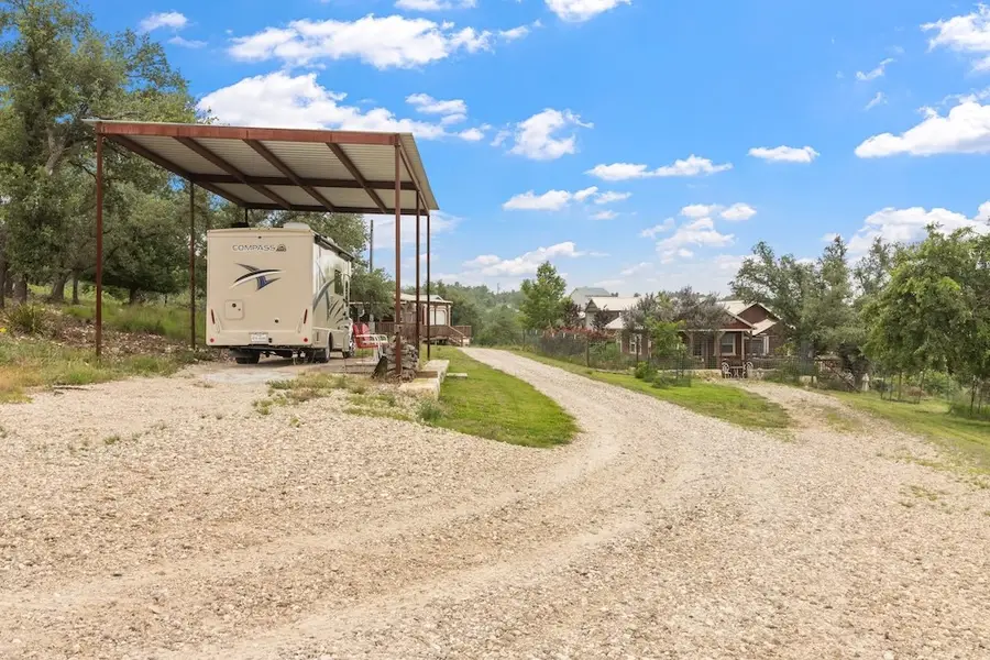 815 Nixon Creek Rd, Fredericksburg, TX 78624 - #3