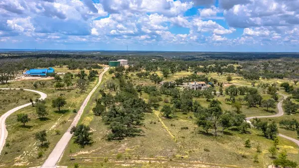 37 Boot Ranch Circle, Fredericksburg, TX 78624