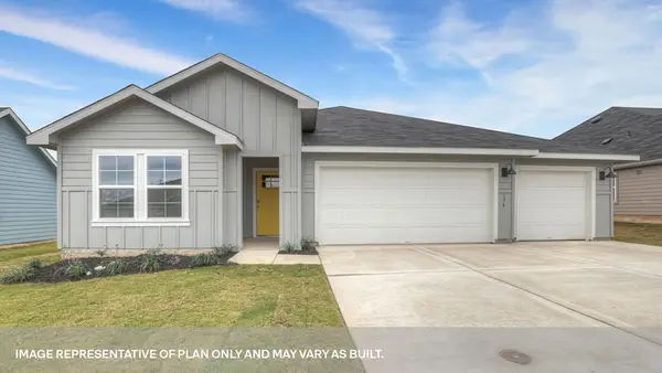 169 Teal St, Fredericksburg, TX 78624