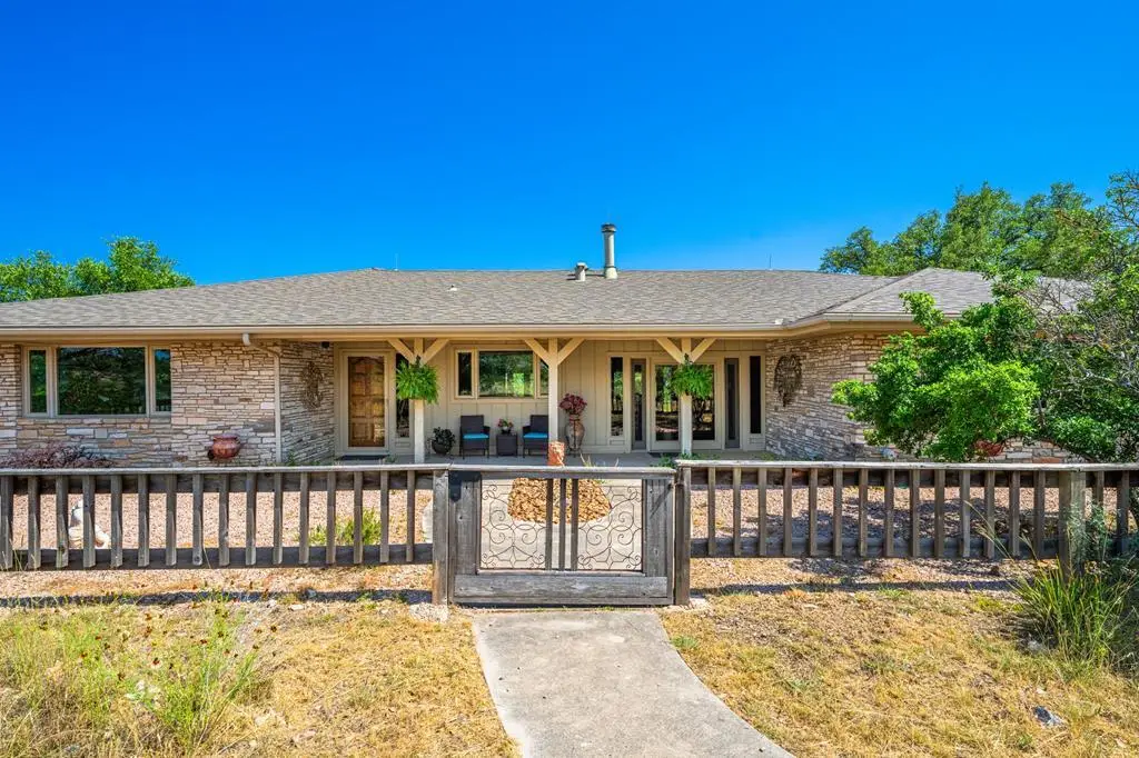 113 Indian Bluff Dr, Kerrville, TX 78028 - #1